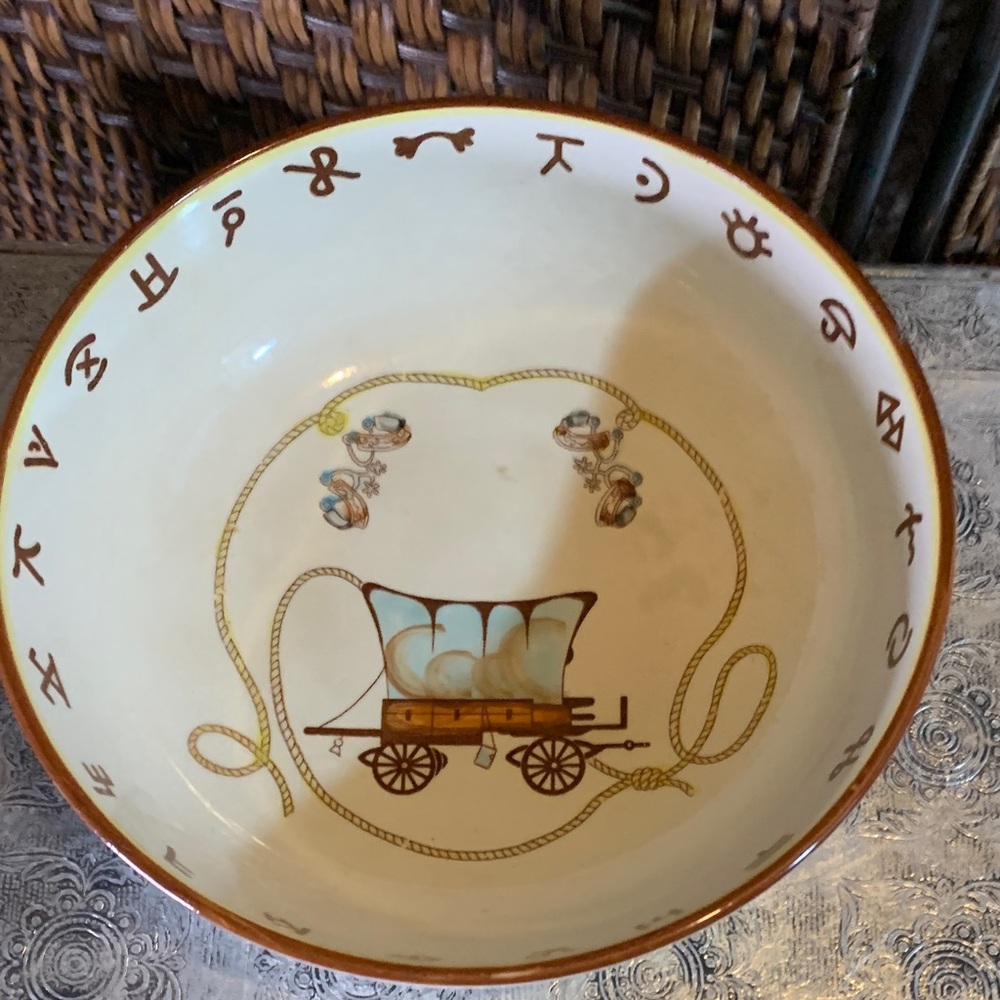 🚫SOLD🚫Vintage Cowboy Western Print Ceramic Mixing Bowl